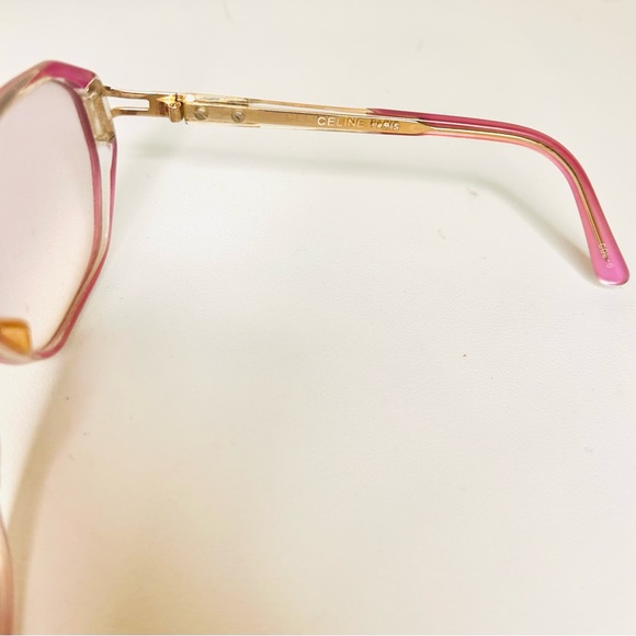 Celine oversized sunglasses in great condition. Check out my Celine Scarves!! - Picture 4 of 7